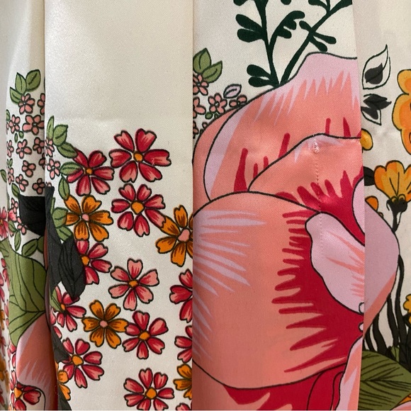 Spring Floral Pleated Mini Skirt, Lightweight, Bold Print, Women’s (US 12) - Picture 11 of 13